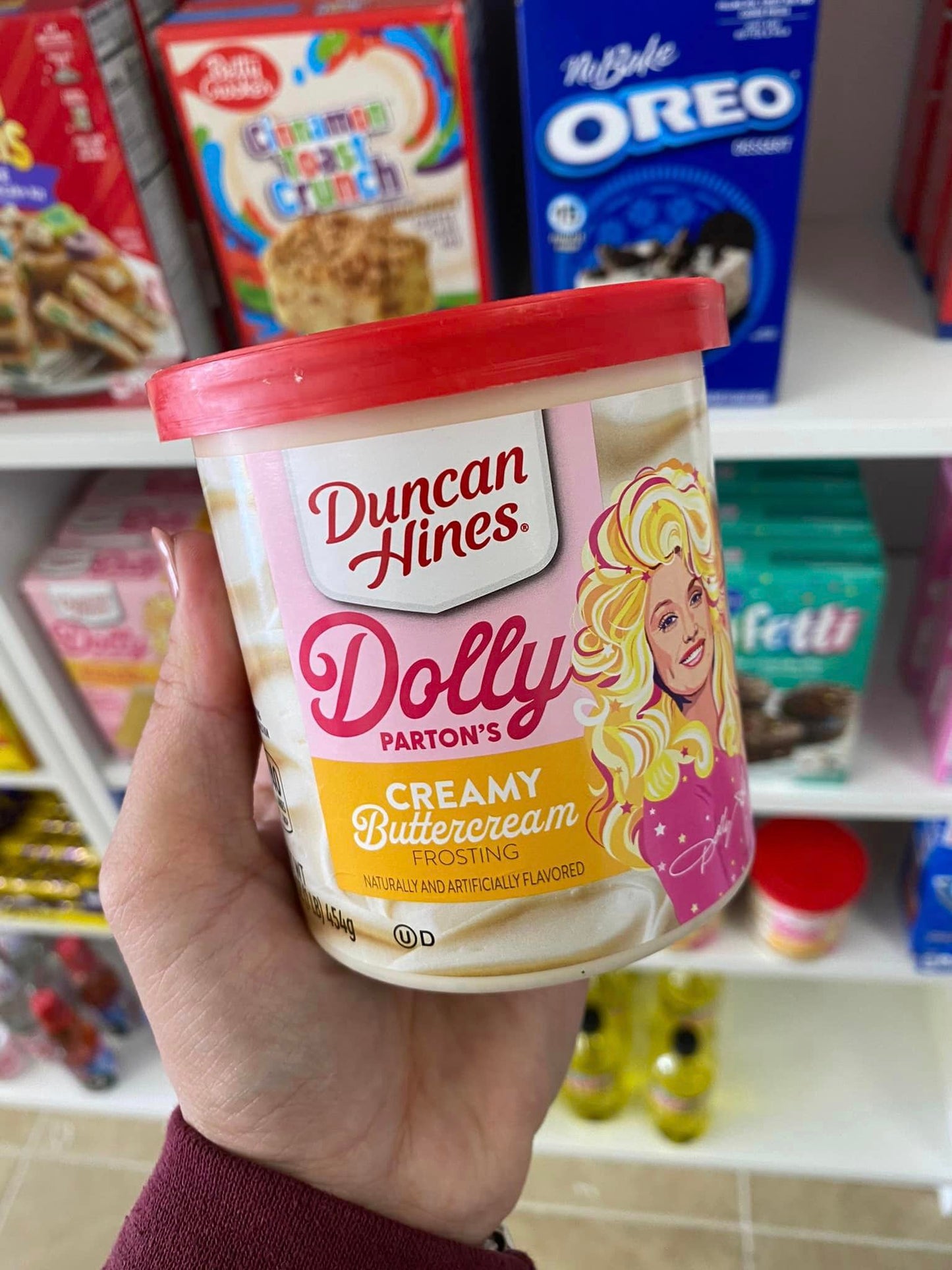 Dolly Parton's Creamy Buttercream Flavored Frosting